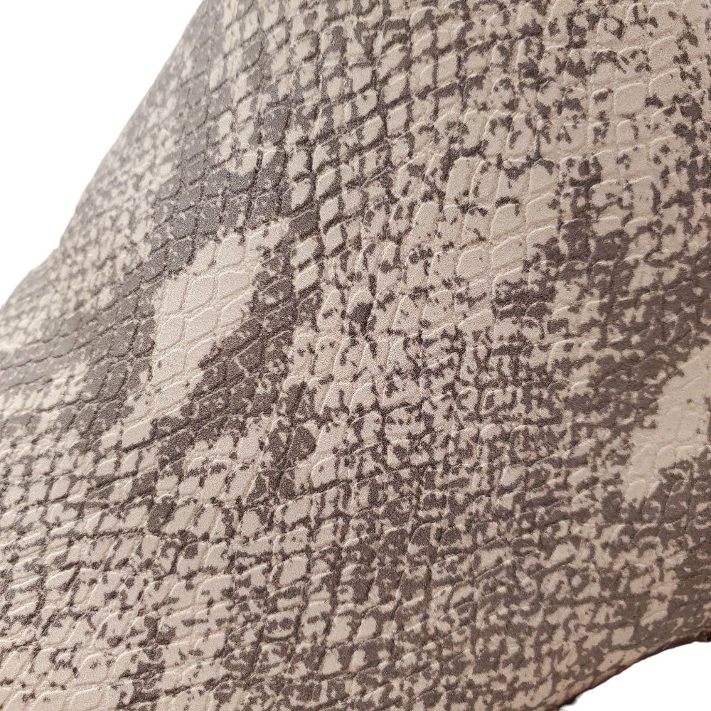 Womens Snakeskin Boots Universal Thread Boots Size 8.5 - Picture 3 of 13